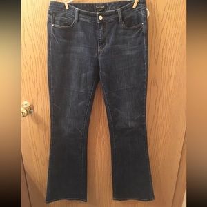 White House Black Market Blanc Jeans Flare Dark Wash Size 4